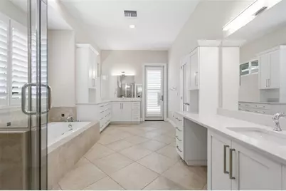 1511 N Lake Shore Drive, Sarasota, FL 34231 - Photo 18
