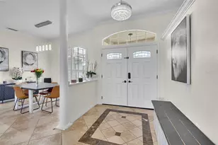 6817 Corral Cir, Sarasota, FL 34243 - Photo 6