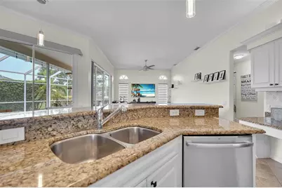 6817 Corral Circle, Sarasota, FL 34243 - Photo 16