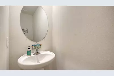 8777 Milestone Drive, Sarasota, FL 34238 - Photo 22