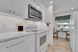 4644 Longwater Chase, Sarasota, FL 34235 - Photo 12