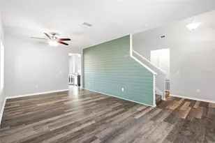 909 Meadow Glade Dr, Ruskin, FL 33570 - Photo 20