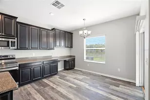 909 Meadow Glade Dr, Ruskin, FL 33570 - Photo 10