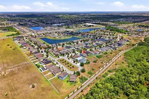 909 Meadow Glade Dr, Ruskin, FL 33570 - Photo 58