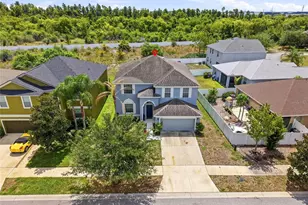 909 Meadow Glade Dr, Ruskin, FL 33570 - Photo 4