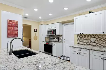 918 Ell Way, Sarasota, FL 34243 - Photo 18