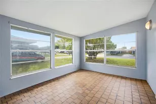 3328 Barstow St, Sarasota, FL 34235 - Photo 10