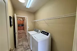 310 Reclinata Cir, Venice, FL 34292 - Photo 24