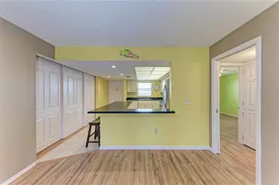 3983 Maceachen Blvd, Sarasota, FL 34233 - Photo 6