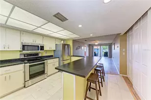 3983 Maceachen Blvd, Sarasota, FL 34233 - Photo 8