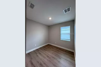 3550 74th Avenue Circle E, Sarasota, FL 34243 - Photo 12