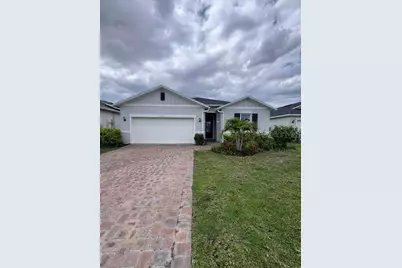 3550 74th Avenue Circle E, Sarasota, FL 34243 - Photo 1