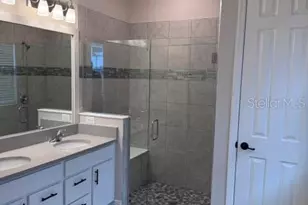 3550 74th Ave Cir E, Sarasota, FL 34243 - Photo 14