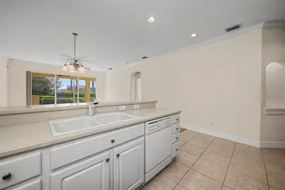 11443 52nd Court E, Parrish, FL 34219 - Photo 8