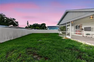 4063 Palau Dr, Sarasota, FL 34241 - Photo 24