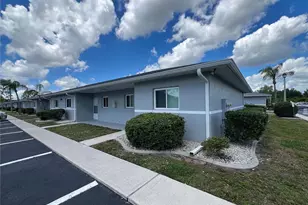 12274 SW Egret Cir, Lake Suzy, FL 34269 - Photo 4