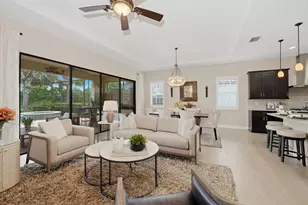 16525 Hillside Cir, Lakewood Ranch, FL 34202 - Photo 12