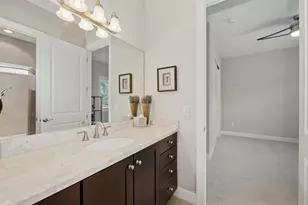 16525 Hillside Cir, Lakewood Ranch, FL 34202 - Photo 40