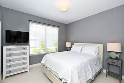 7131 Kensington Court, University Park, FL 34201 - Photo 30