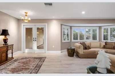 3615 Avenida Madera, Bradenton, FL 34210 - Photo 10