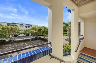 2012 Harbourside Dr, Longboat Key, FL 34228 - Photo 32