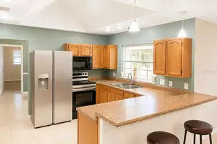 7811 18th Ave NW, Bradenton, FL 34209 - Photo 6
