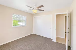7811 18th Ave NW, Bradenton, FL 34209 - Photo 12