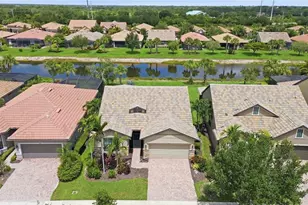 19731 Quisto St, Venice, FL 34293 - Photo 12