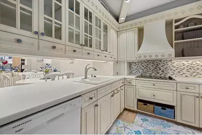 1928 Harbourside Drive #1402, Longboat Key, FL 34228 - Photo 4