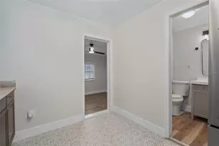 914 26th St, Orlando, FL 32805 - Photo 14