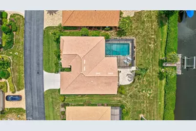 103 Inlets Boulevard #103, Nokomis, FL 34275 - Photo 2