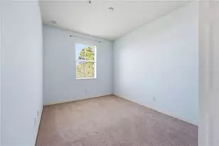 1346 Grantham Dr, Sarasota, FL 34234 - Photo 22