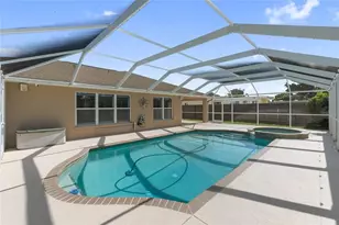 502 St Andrews Dr, Sarasota, FL 34243 - Photo 38