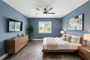 502 St Andrews Dr, Sarasota, FL 34243 - Photo 4