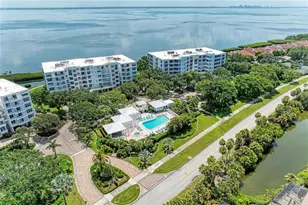 2350 Harbour Oaks Dr, Longboat Key, FL 34228 - Photo 54