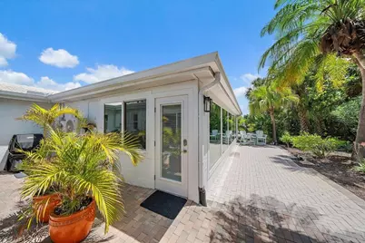 706 Spanish Drive S, Longboat Key, FL 34228 - Photo 28