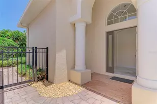 7803 33rd St E, Sarasota, FL 34243 - Photo 6