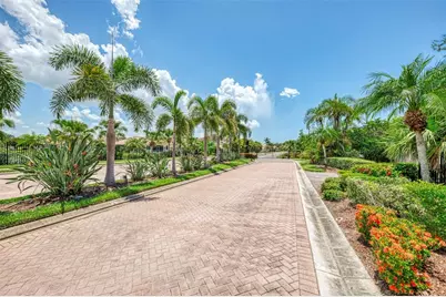 7803 33rd Street E, Sarasota, FL 34243 - Photo 54