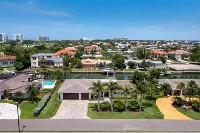 525 Sloop Lane, Longboat Key, FL 34228 - Photo 4