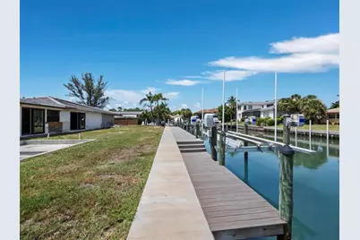 525 Sloop Lane, Longboat Key, FL 34228 - Photo 30