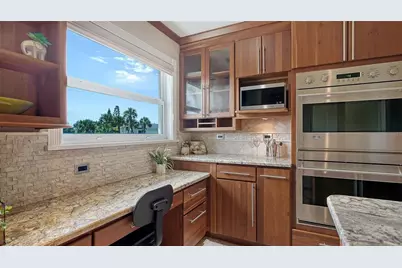 7115 Gulf Of Mexico Drive #23, Longboat Key, FL 34228 - Photo 22