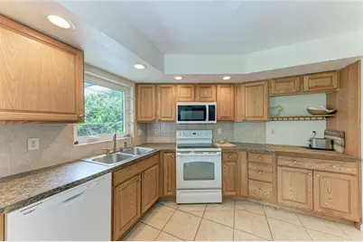 2751 Oyster Creek Drive, Englewood, FL 34224 - Photo 10