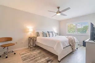 2724 72nd St W, Bradenton, FL 34209 - Photo 10