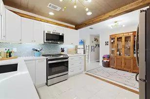 6507 Clemson St, Bradenton, FL 34207 - Photo 10