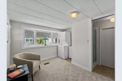 3402 Shingle Oak Terrace, Sarasota, FL 34237 - Photo 6
