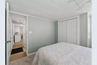 3402 Shingle Oak Terrace, Sarasota, FL 34237 - Photo 10