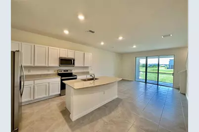 1841 Pleasant Maple Court, Bradenton, FL 34211 - Photo 4