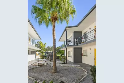 300 S Nimbus Avenue, Clearwater, FL 33765 - Photo 4