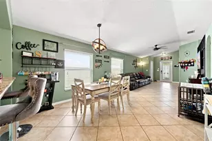 1111 Seminole Sky Dr, Ruskin, FL 33570 - Photo 10