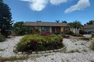 6503 34th Ave W, Bradenton, FL 34209 - Photo 4